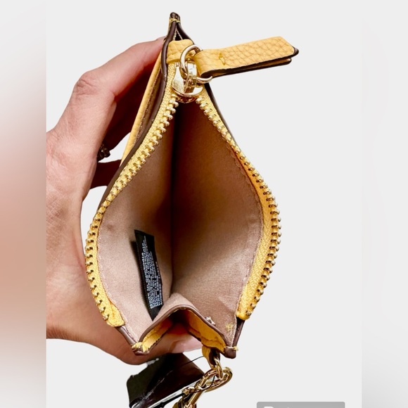 ☀️ NWT Nanette Lepore Becka Top Zip Card Case Wristlet - Picture 4 of 5